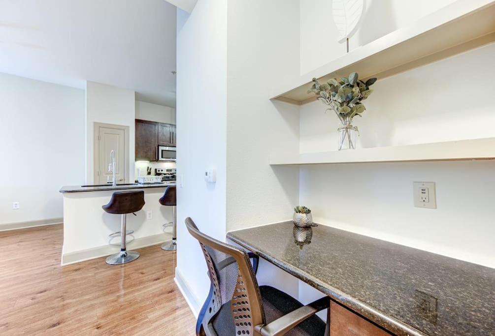 休斯敦Chic 1Br Near Nrg With Pool Wifi Freeparking公寓 外观 照片